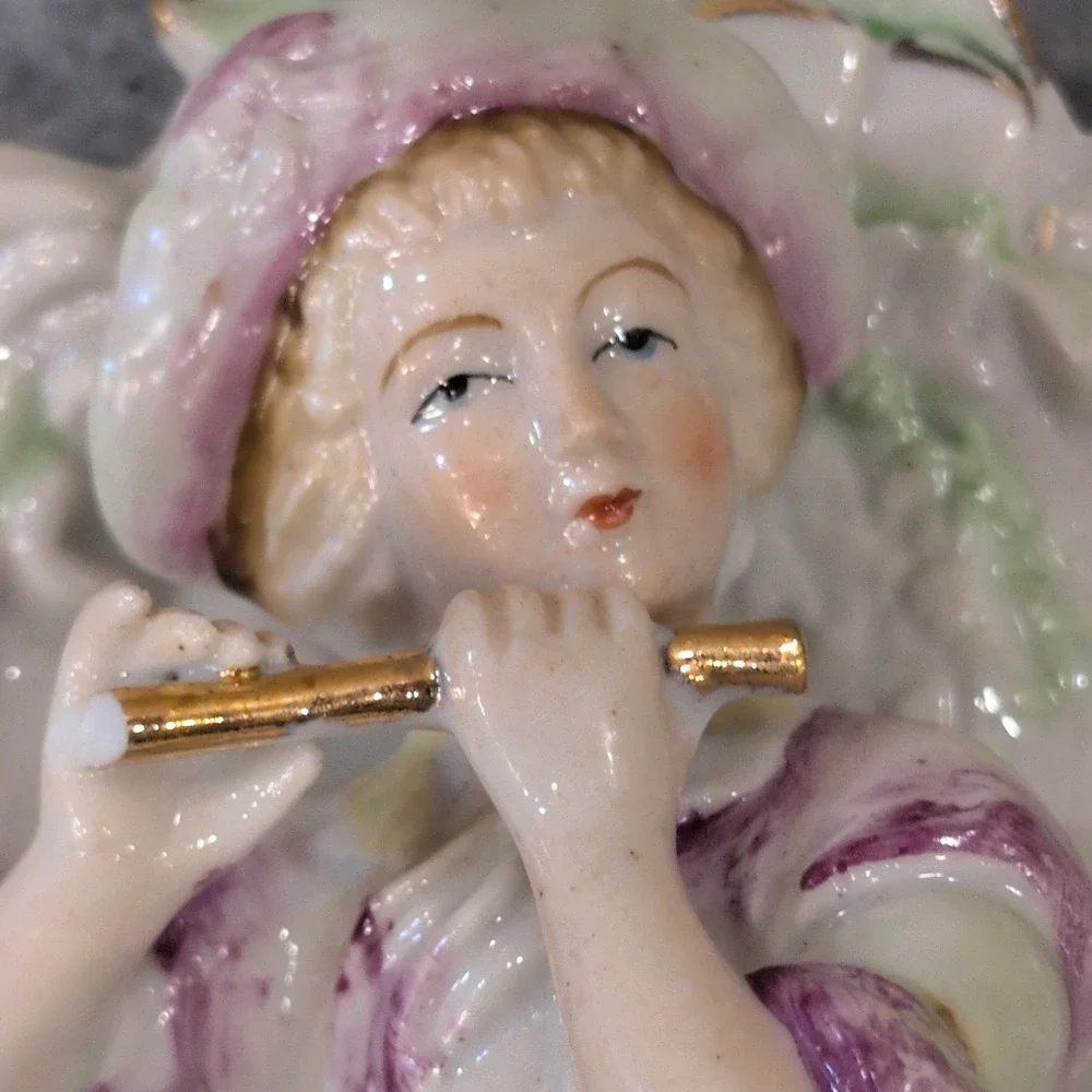 Vintage‎ Porcelain Figurine Boy Playing Flute Wall Plaque Gold Trim Japan
